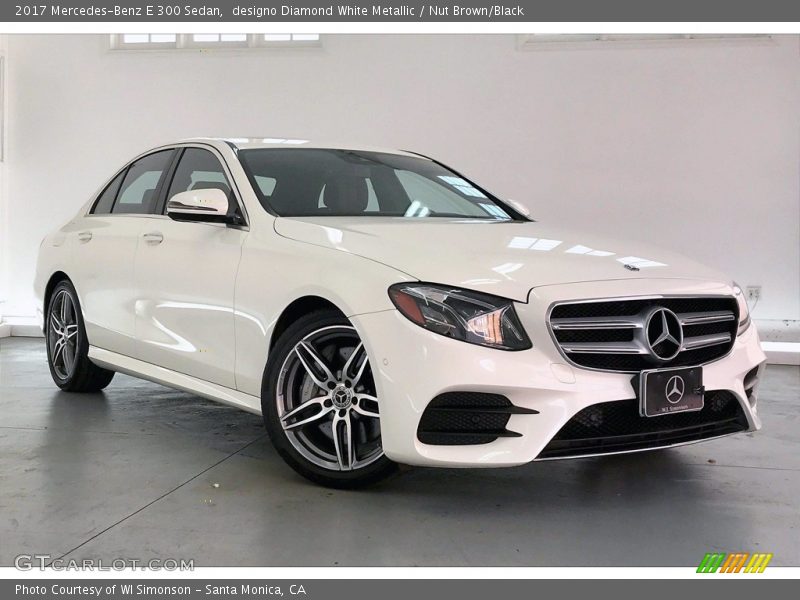 designo Diamond White Metallic / Nut Brown/Black 2017 Mercedes-Benz E 300 Sedan