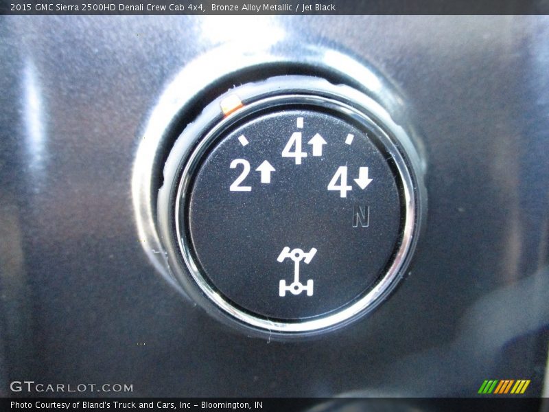 Bronze Alloy Metallic / Jet Black 2015 GMC Sierra 2500HD Denali Crew Cab 4x4