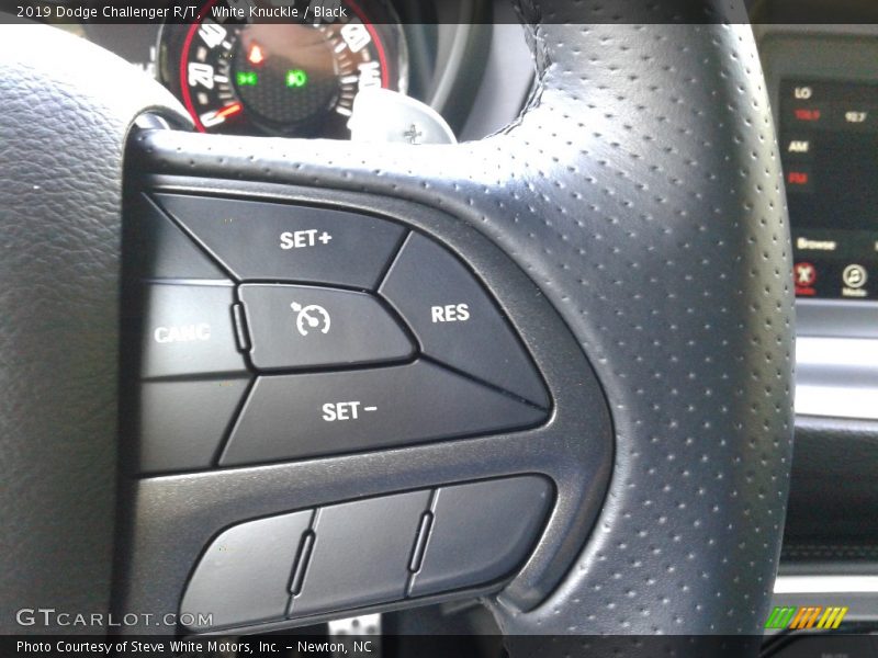 White Knuckle / Black 2019 Dodge Challenger R/T