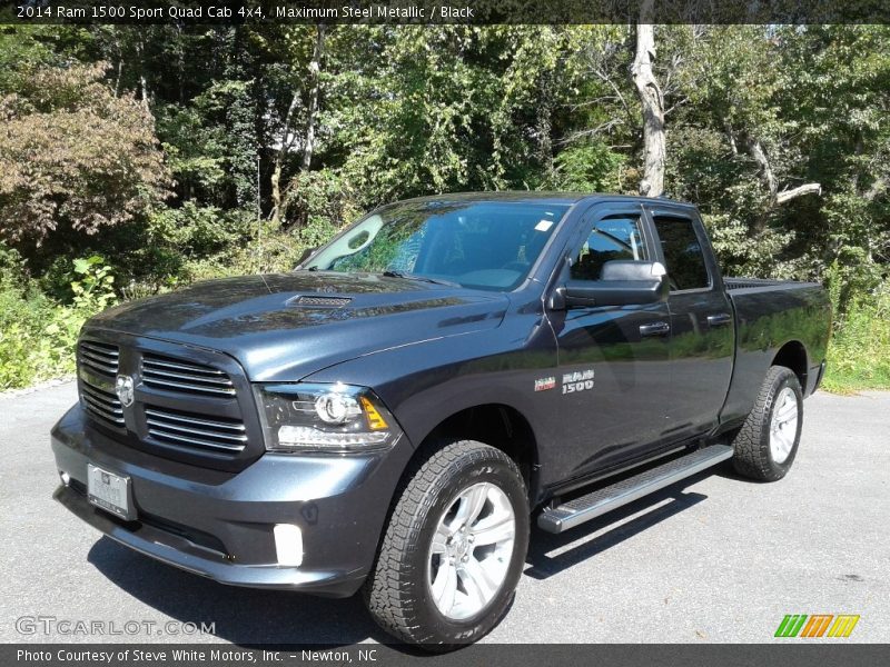 Front 3/4 View of 2014 1500 Sport Quad Cab 4x4