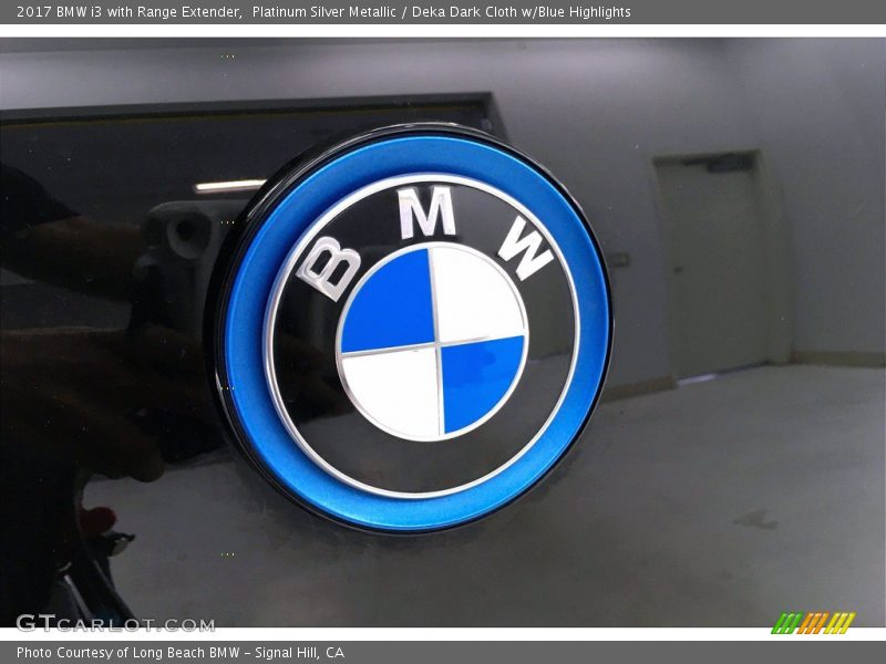 Platinum Silver Metallic / Deka Dark Cloth w/Blue Highlights 2017 BMW i3 with Range Extender