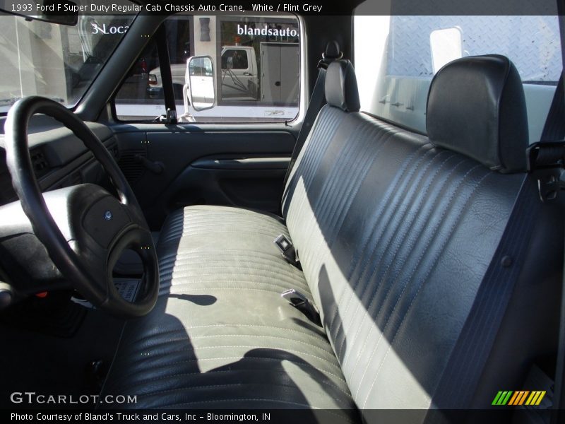 White / Flint Grey 1993 Ford F Super Duty Regular Cab Chassis Auto Crane