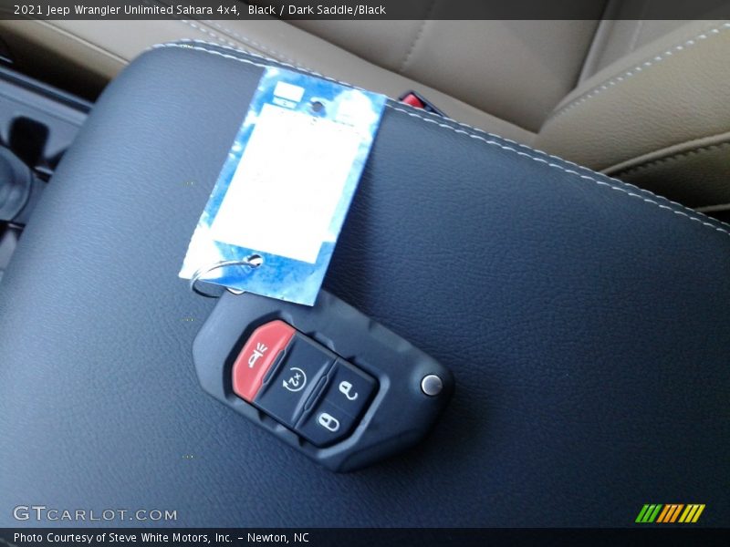 Black / Dark Saddle/Black 2021 Jeep Wrangler Unlimited Sahara 4x4