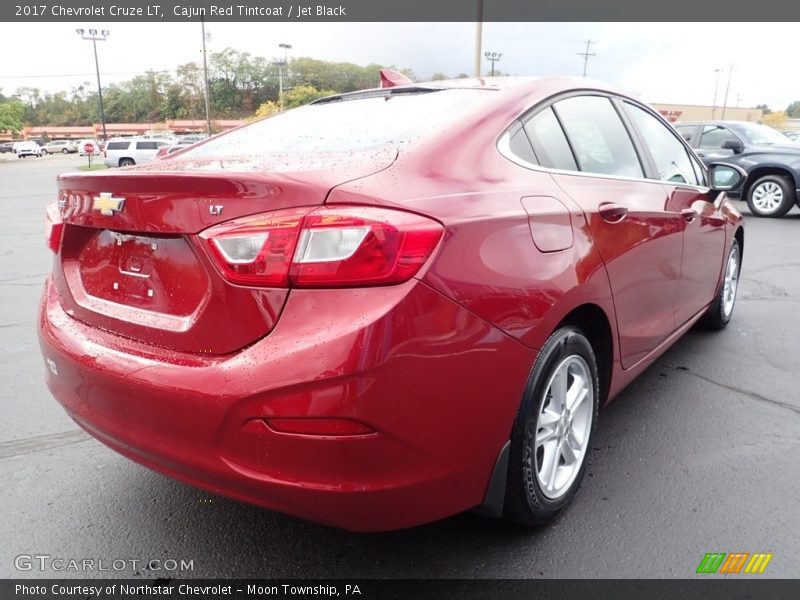 Cajun Red Tintcoat / Jet Black 2017 Chevrolet Cruze LT
