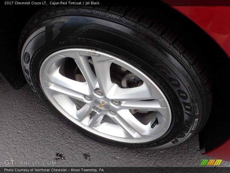 Cajun Red Tintcoat / Jet Black 2017 Chevrolet Cruze LT
