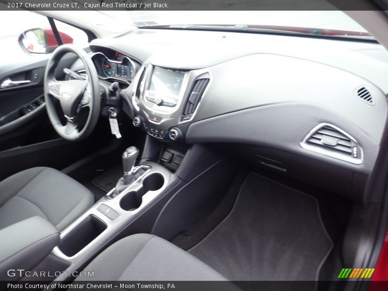 Cajun Red Tintcoat / Jet Black 2017 Chevrolet Cruze LT