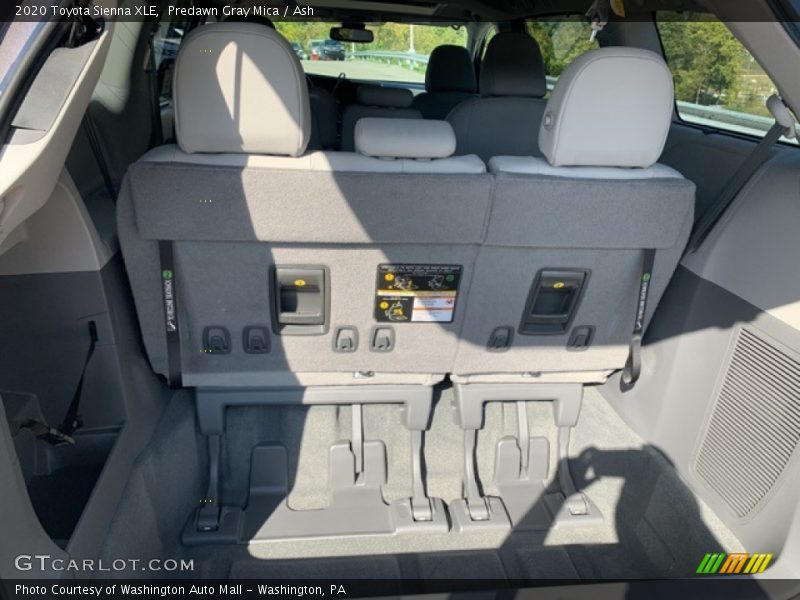 Predawn Gray Mica / Ash 2020 Toyota Sienna XLE