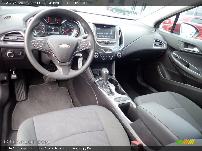 Cajun Red Tintcoat / Jet Black 2017 Chevrolet Cruze LT
