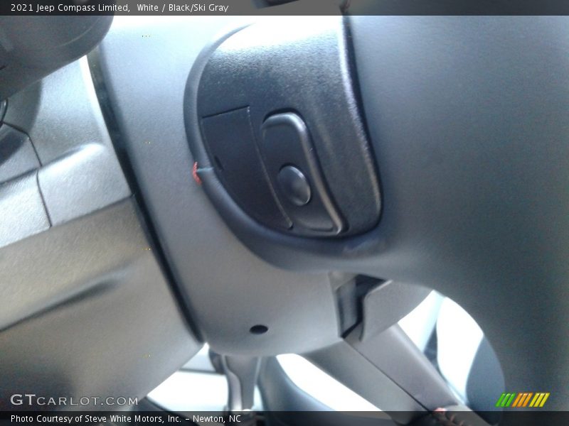 White / Black/Ski Gray 2021 Jeep Compass Limited