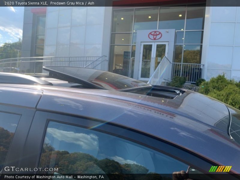 Predawn Gray Mica / Ash 2020 Toyota Sienna XLE