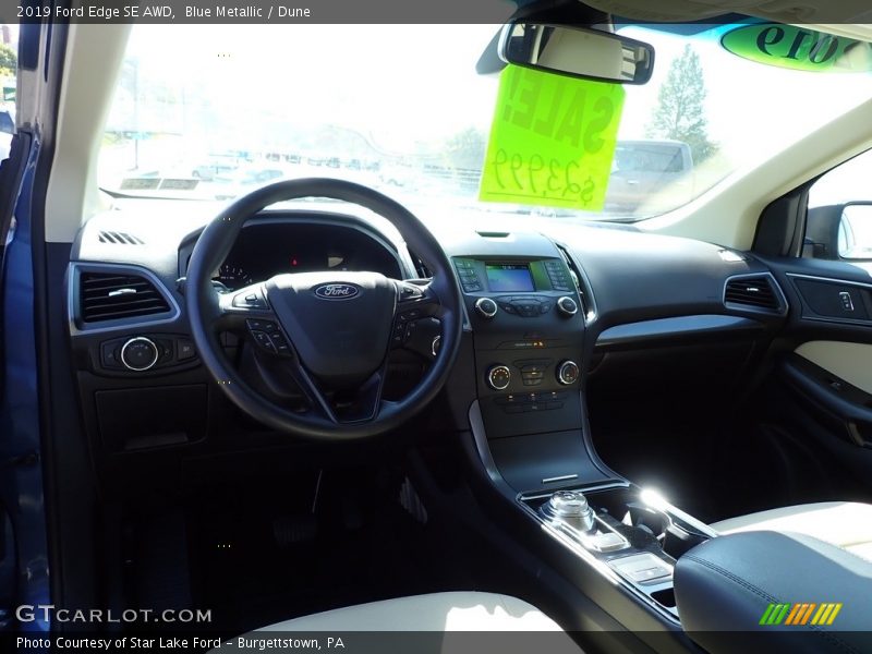 Blue Metallic / Dune 2019 Ford Edge SE AWD