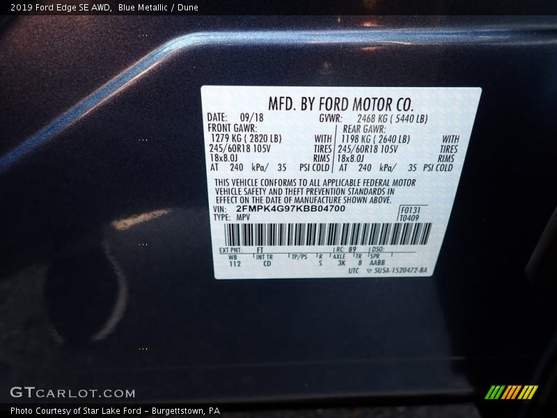 Blue Metallic / Dune 2019 Ford Edge SE AWD