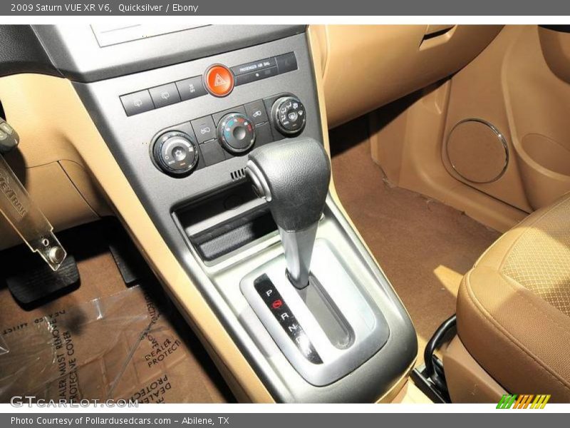 Quicksilver / Ebony 2009 Saturn VUE XR V6