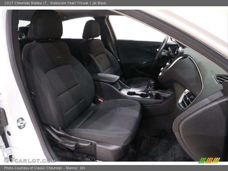 Iridescent Pearl Tricoat / Jet Black 2017 Chevrolet Malibu LT