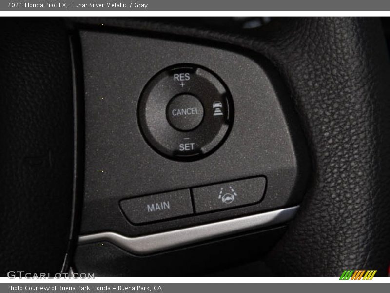 Lunar Silver Metallic / Gray 2021 Honda Pilot EX