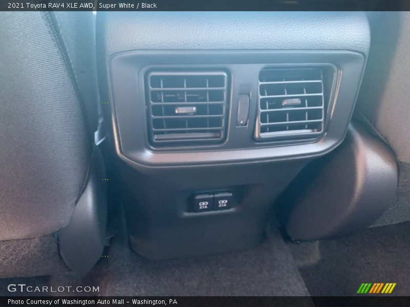 Super White / Black 2021 Toyota RAV4 XLE AWD