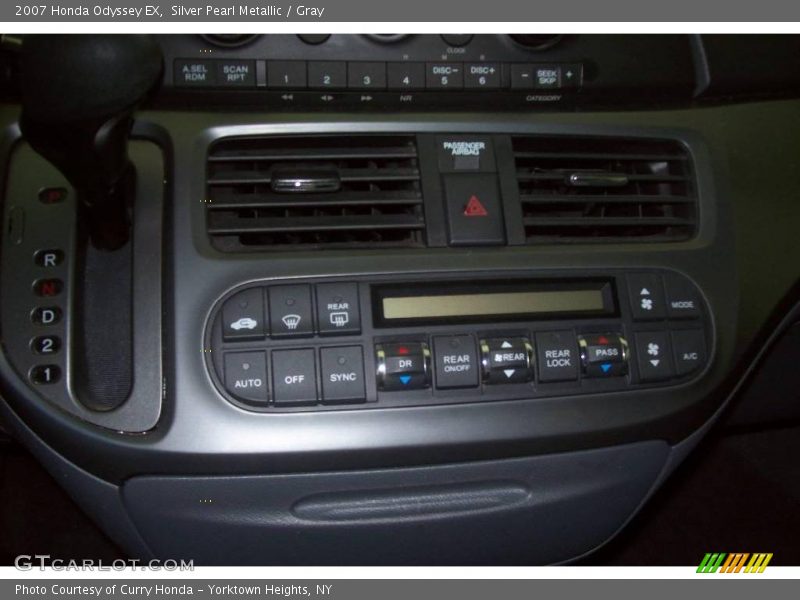 Silver Pearl Metallic / Gray 2007 Honda Odyssey EX