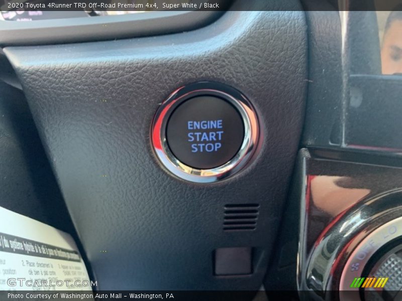 Super White / Black 2020 Toyota 4Runner TRD Off-Road Premium 4x4