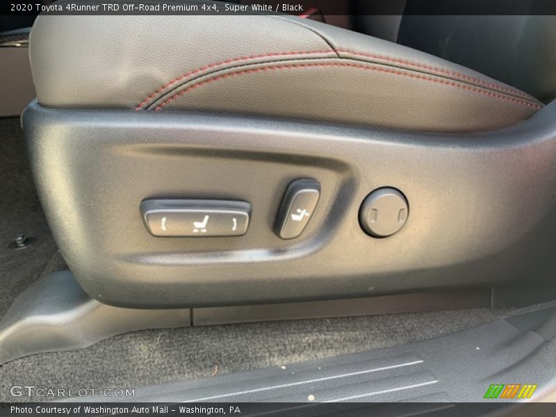 Super White / Black 2020 Toyota 4Runner TRD Off-Road Premium 4x4