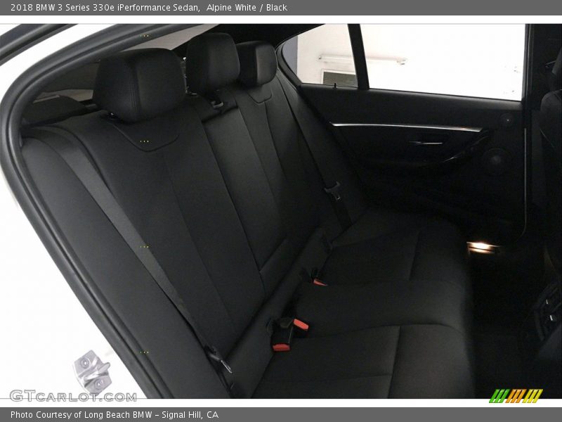 Alpine White / Black 2018 BMW 3 Series 330e iPerformance Sedan