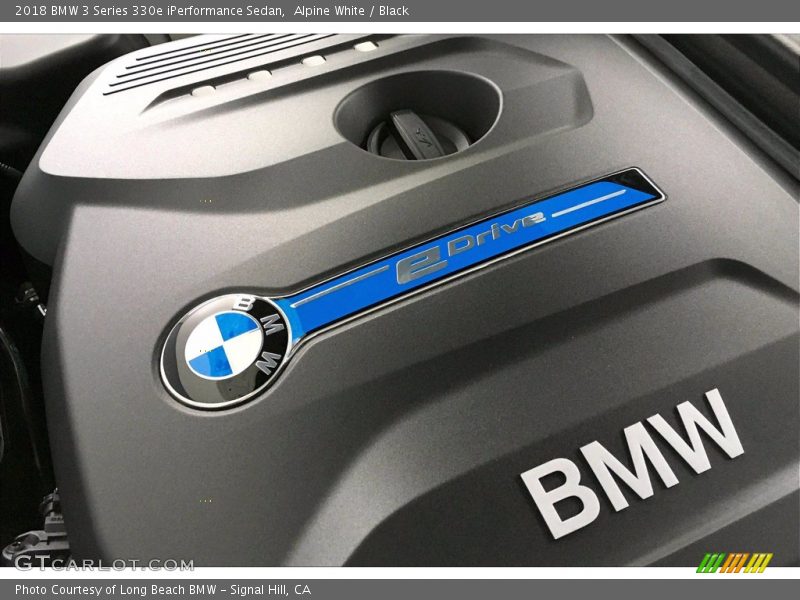 Alpine White / Black 2018 BMW 3 Series 330e iPerformance Sedan