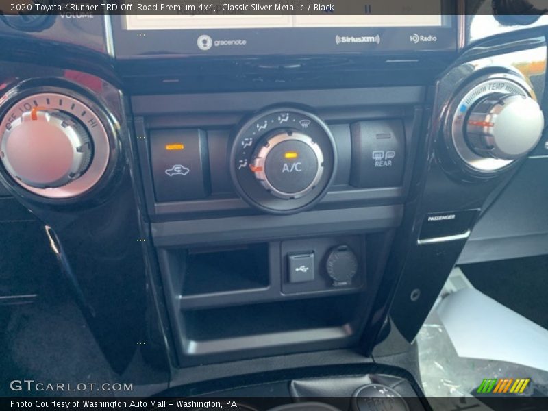 Classic Silver Metallic / Black 2020 Toyota 4Runner TRD Off-Road Premium 4x4