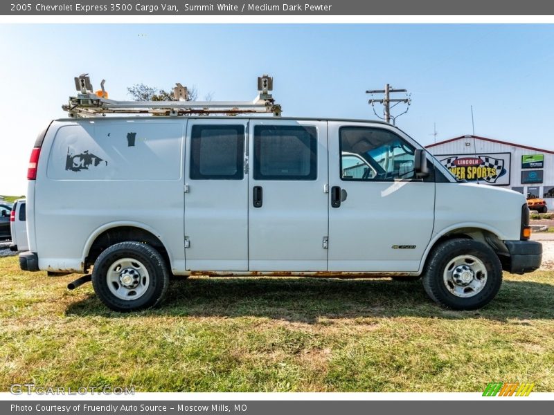 Summit White / Medium Dark Pewter 2005 Chevrolet Express 3500 Cargo Van