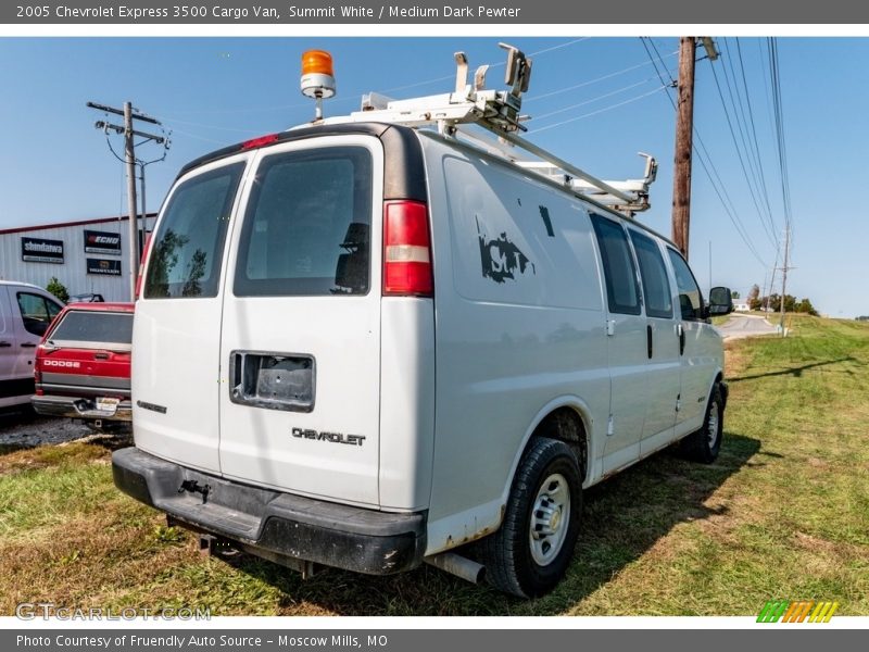 Summit White / Medium Dark Pewter 2005 Chevrolet Express 3500 Cargo Van