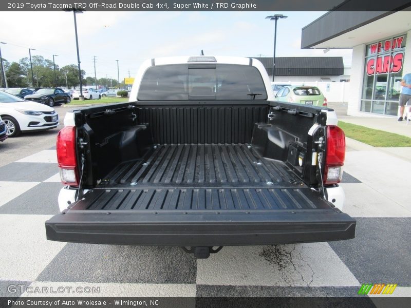 Super White / TRD Graphite 2019 Toyota Tacoma TRD Off-Road Double Cab 4x4