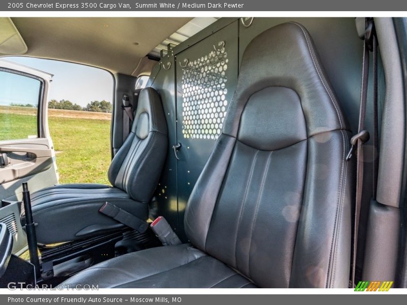 Summit White / Medium Dark Pewter 2005 Chevrolet Express 3500 Cargo Van