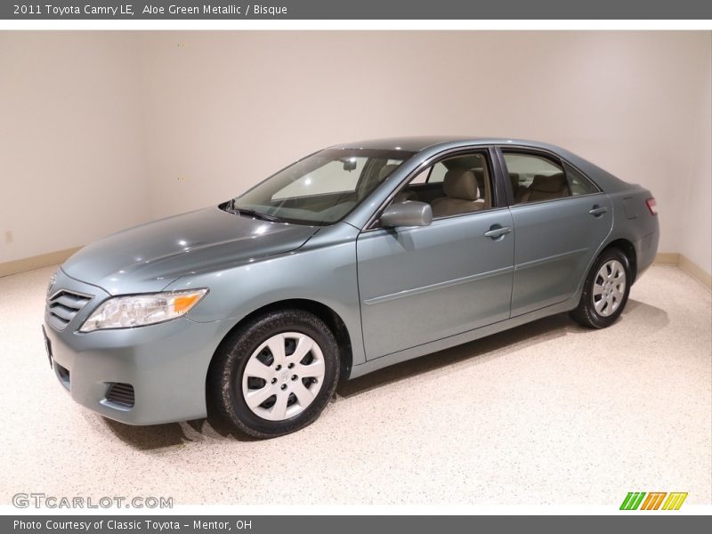 Aloe Green Metallic / Bisque 2011 Toyota Camry LE