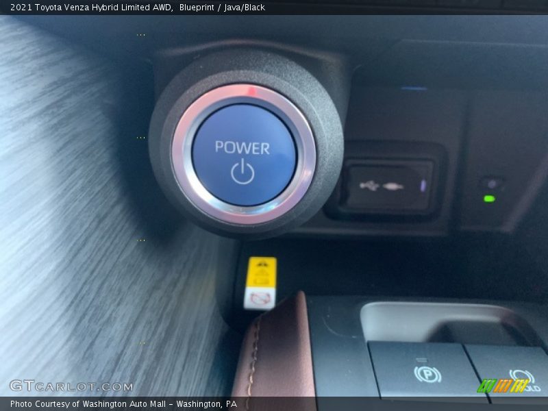 Blueprint / Java/Black 2021 Toyota Venza Hybrid Limited AWD