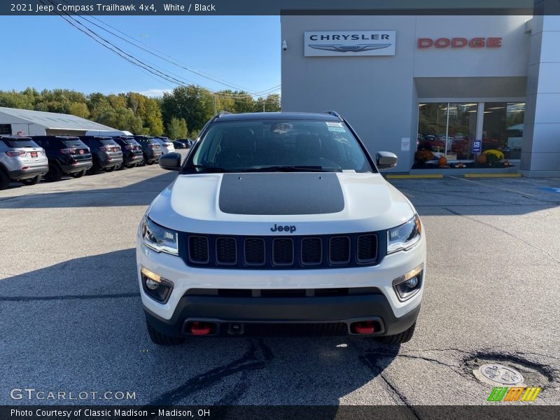 White / Black 2021 Jeep Compass Trailhawk 4x4