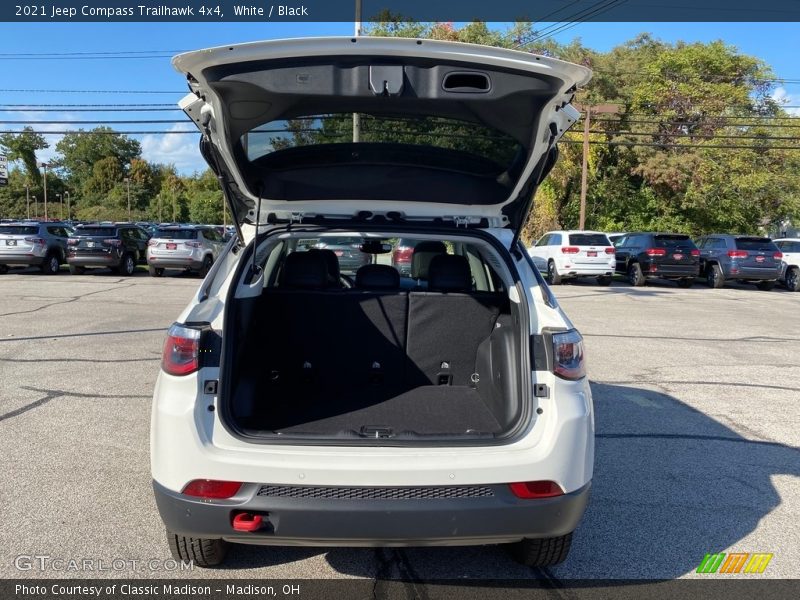 White / Black 2021 Jeep Compass Trailhawk 4x4