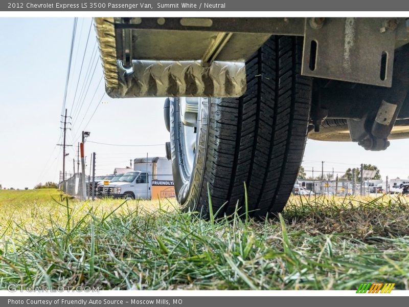 Summit White / Neutral 2012 Chevrolet Express LS 3500 Passenger Van