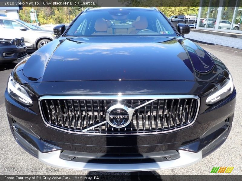 Onyx Black Metallic / Charcoal 2018 Volvo V90 T5