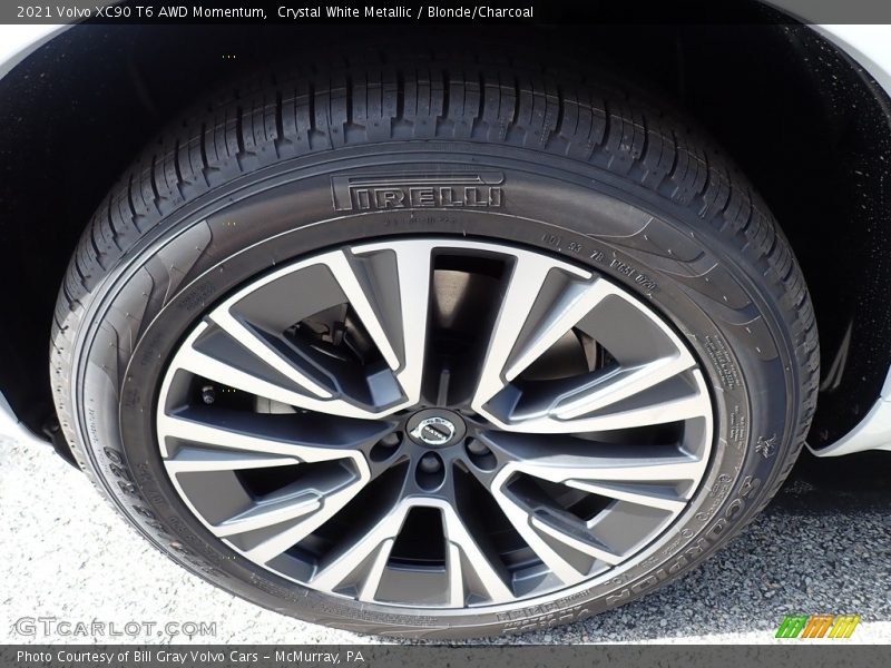 Crystal White Metallic / Blonde/Charcoal 2021 Volvo XC90 T6 AWD Momentum