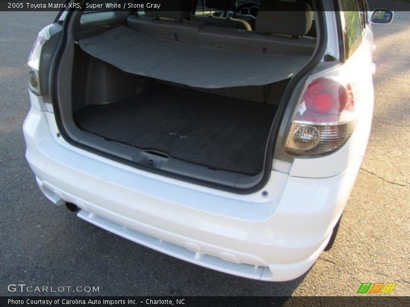 Super White / Stone Gray 2005 Toyota Matrix XRS