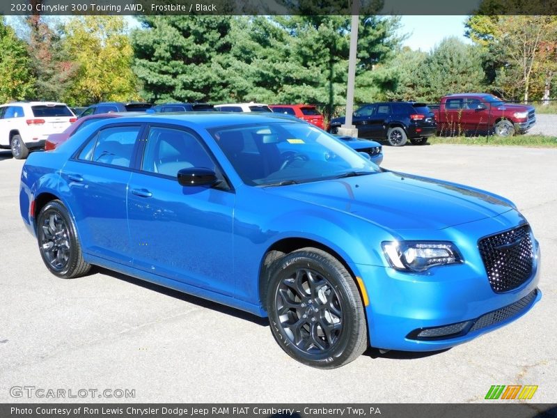 Front 3/4 View of 2020 300 Touring AWD