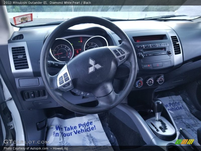 Dashboard of 2013 Outlander ES