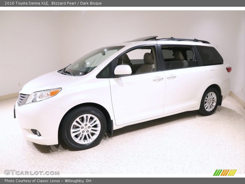 Blizzard Pearl / Dark Bisque 2016 Toyota Sienna XLE