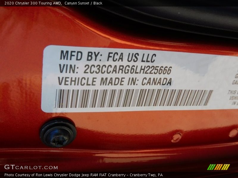 Canyon Sunset / Black 2020 Chrysler 300 Touring AWD