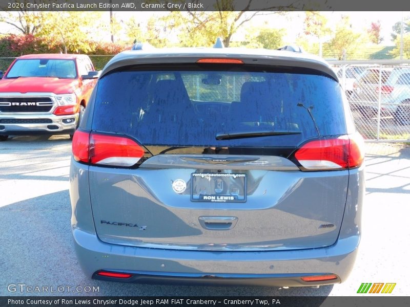 Ceramic Grey / Black 2020 Chrysler Pacifica Launch Edition AWD