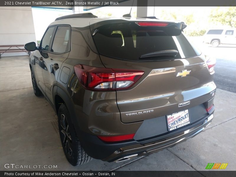 Zeus Bronze Metallic / Jet Black 2021 Chevrolet TrailBlazer ACTIV