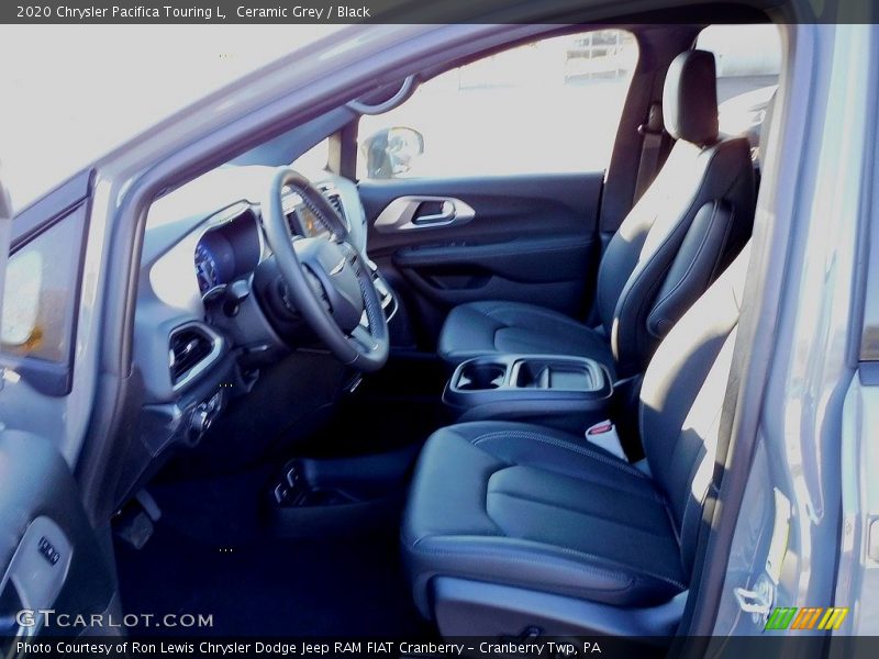 Ceramic Grey / Black 2020 Chrysler Pacifica Touring L