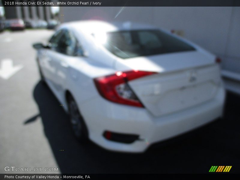 White Orchid Pearl / Ivory 2018 Honda Civic EX Sedan