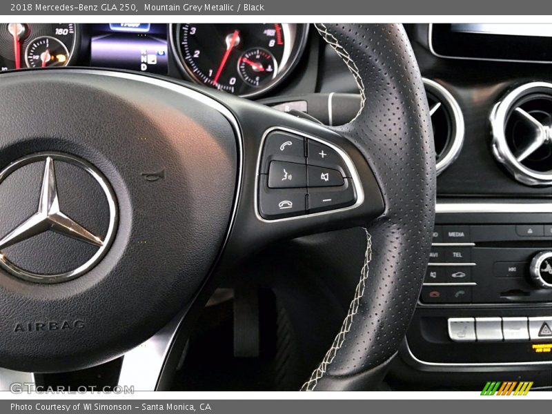 Mountain Grey Metallic / Black 2018 Mercedes-Benz GLA 250