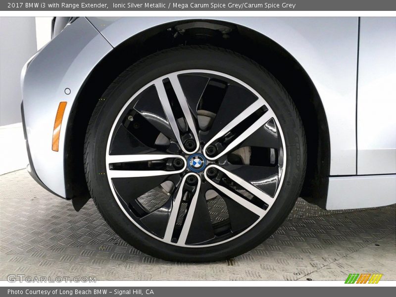 Ionic Silver Metallic / Mega Carum Spice Grey/Carum Spice Grey 2017 BMW i3 with Range Extender