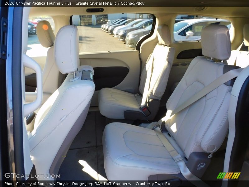 Granite Crystal Metallic / Cognac/Alloy 2020 Chrysler Pacifica Touring L Plus