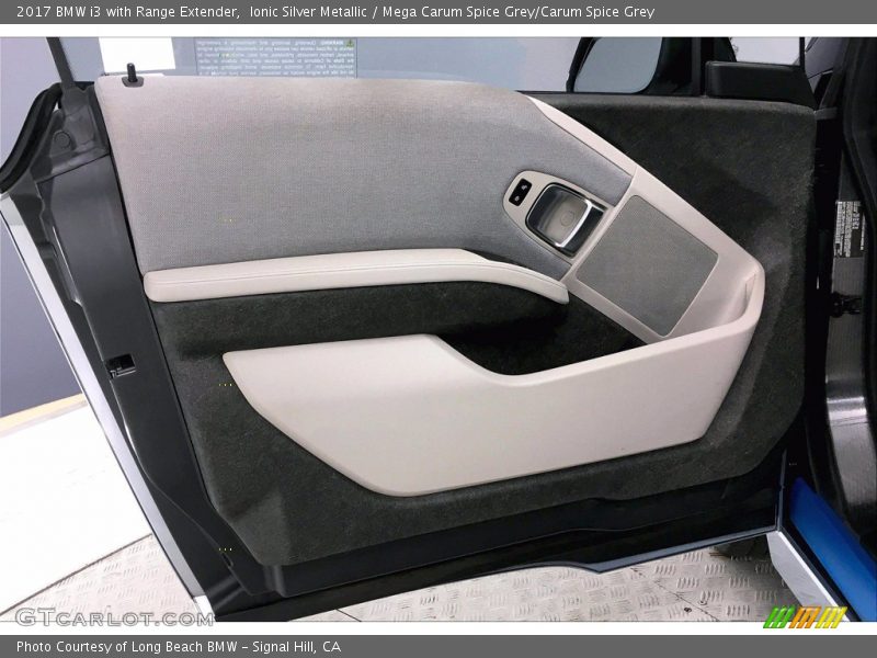 Ionic Silver Metallic / Mega Carum Spice Grey/Carum Spice Grey 2017 BMW i3 with Range Extender
